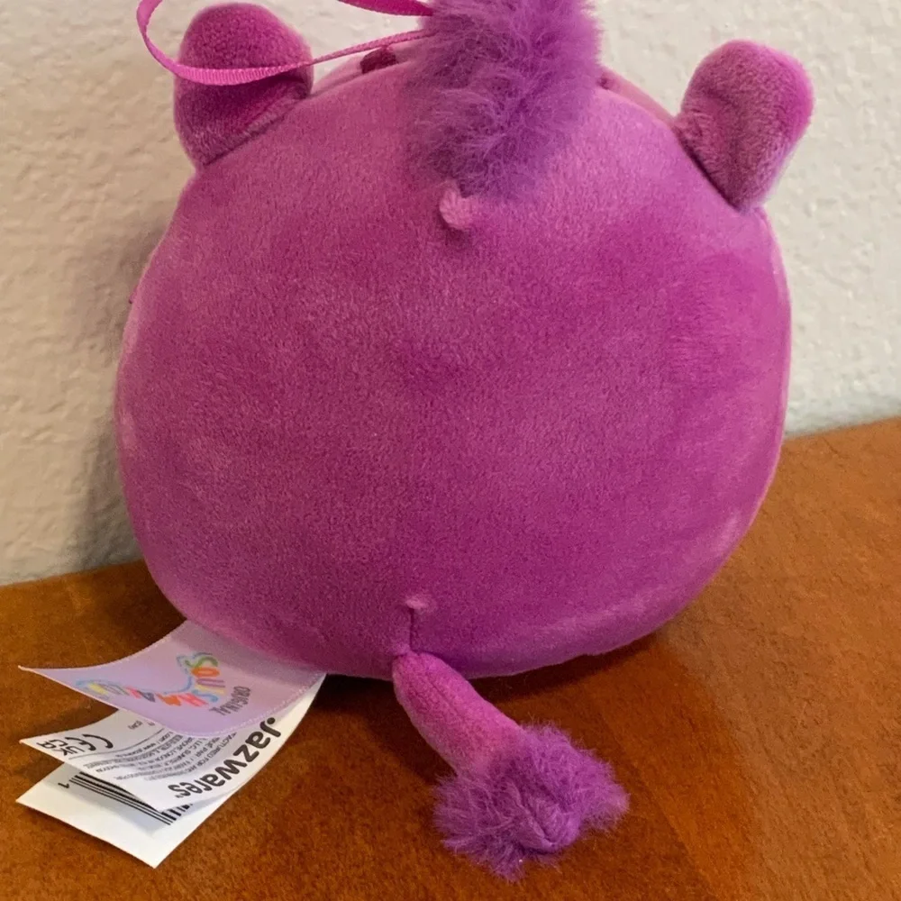 Squishmallow Jenna the Warthog 4